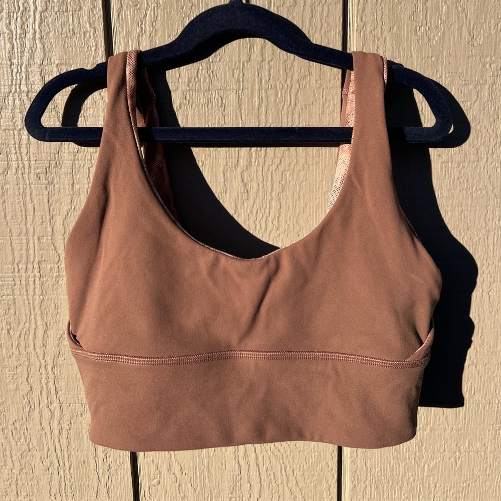 Reversible Lulu lemon size 6 sports bra